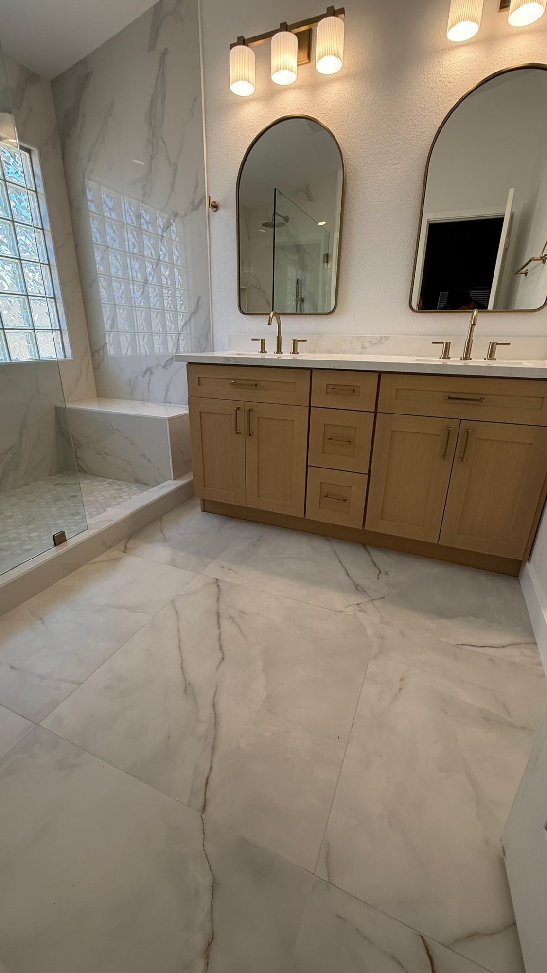 Finished walkthrough of the primary bathroom.